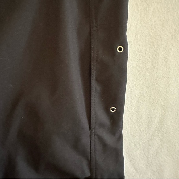 NWT Oak and Fort Women’s Parachute Pants Wide Leg High Rise Black Size 10 - Picture 13 of 13